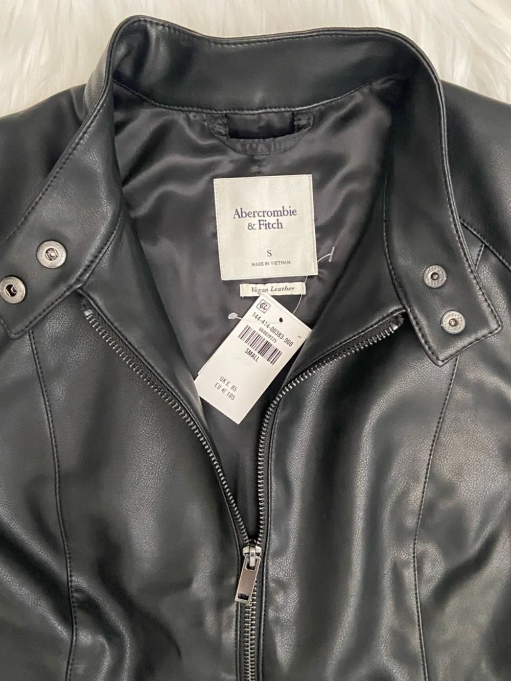 slim vegan leather mockneck jacket - Picture 11 of 14